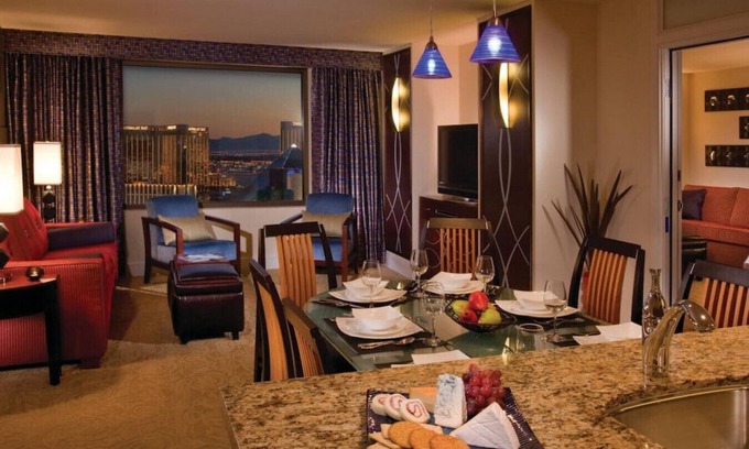 Las Vegas Hotel | Marriott's Grand Chateau