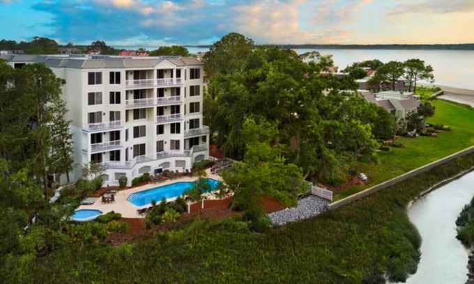 Harbour Town Villa | Marriott's Harbour Club (2BR)