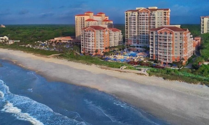 The Dunes Villa | Marriott's OceanWatch 2 Bedroom Villa Myrtle Beach