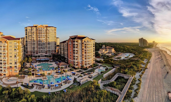 Myrtle Beach Resort | Marriott's OceanWatch Villa -Oceanfront Only- Highest Reviewed Listing!
