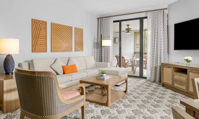 Florida Central Atlantic Coast Resort | Marriott's Sabal Palms Resort Minutes to Disney Gate