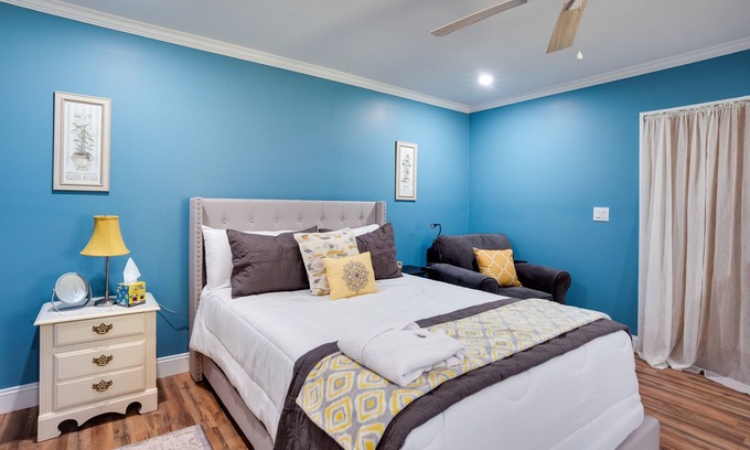 Saint Helena Island House | Marsh Views + Patio: Saint Helena Island Hideaway