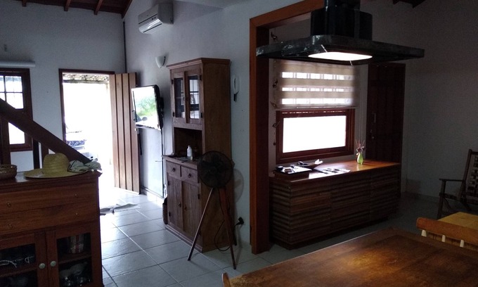 Cabore House | Master Suite in the Caborê neighborhood with Air Split, 15min walk from the Historic Center