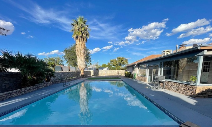 Biggs Field House | Master suite with pool