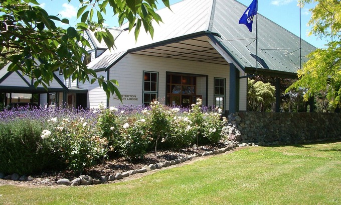 Solway Hotel | Masterton Motor Lodge