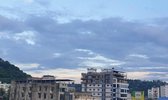 Sualkuchi House | Matree Grand Lodge By GRB