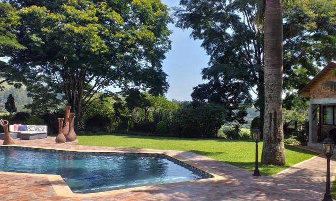 Assagay Cabin | Matusadona Guest Lodge