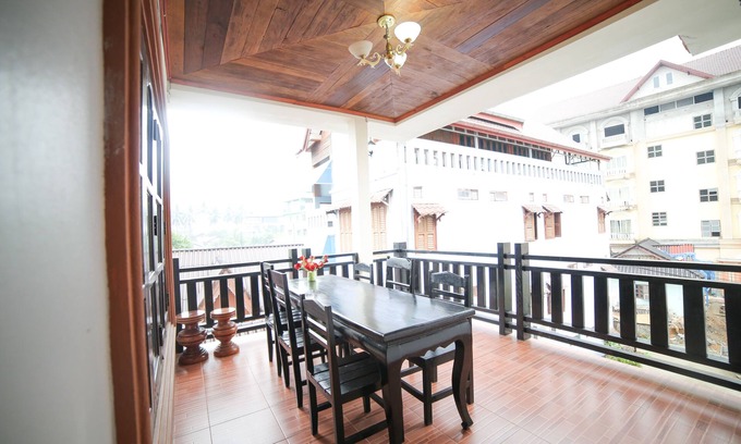 Vang Vieng House | Maylay Guesthouse