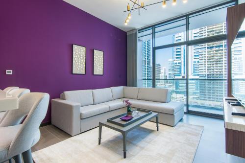 Jumeirah Lake Towers Apartment | MBL Royal, JLT -One Bedroom with Lake View