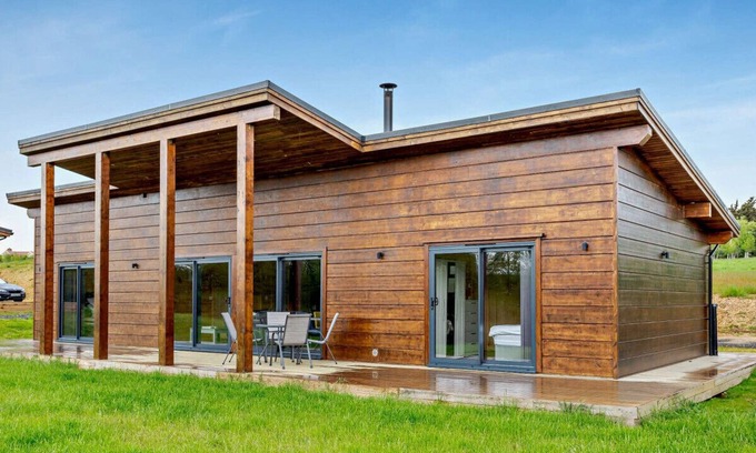 Burstall House | Meadow Valley Lodge 1