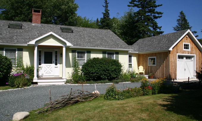 Seawall House | MeadowsideCottage, 4 bedrooms, great family house