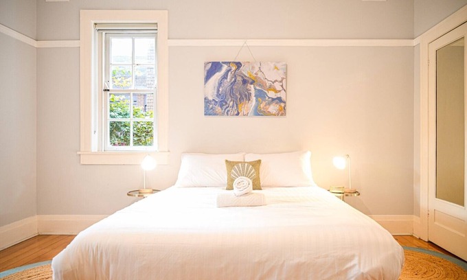 Coogee Apartment | Meander to the Beach