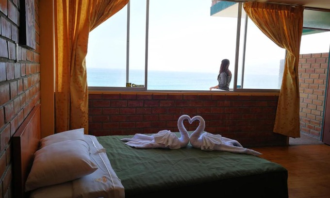 Chala Hotel | Meflo Playa Grande