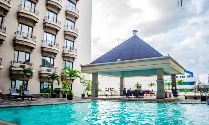 Kemanggisan Hotel | Mega Anggrek Hotel & Convention