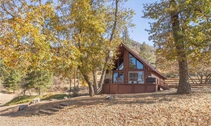 Pinehurst Ski Chalet | Megans Mountain Getaway