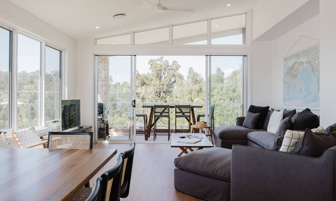 Conjola Park House | Melody - 350m from the lake