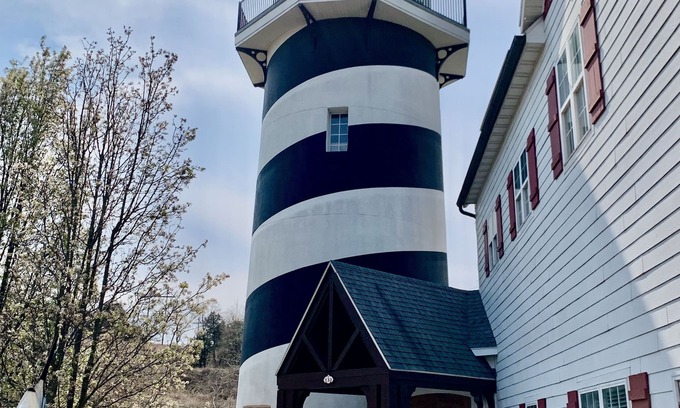 Branson Cottage | Memories are made here! Stormy Point Village is all about family vacations.