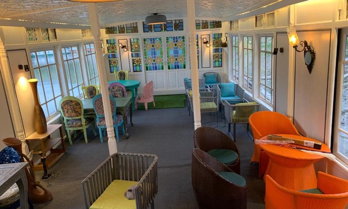 Srinagar Boat Rental | Messiah’s Ark