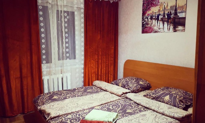 Obolon' Apartment | Metro Obolon apartment, 2 rooms