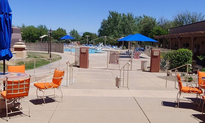 Sahuarita House | Mi casa es su casa