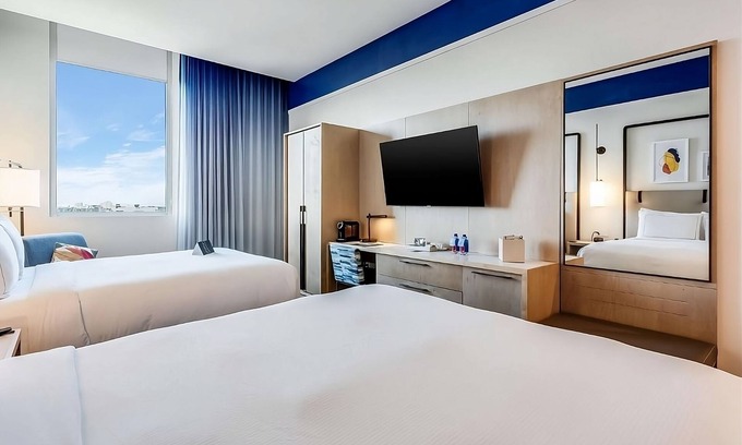 Ojus Hotel | Miami VIbes Awaits You! Rooftop Swimming Pool, Pets Allowed!