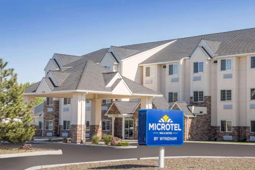 Klamath Falls Hotel | Microtel Inn & Suites by Wyndham Klamath Falls