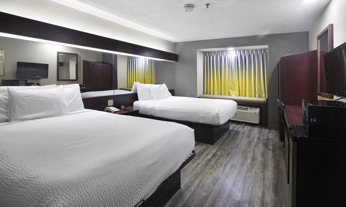 Meridian Hotel | Microtel Inn & Suites by Wyndham Meridian