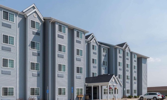 Stanley Hotel | Microtel Inn & Suites by Wyndham Stanley