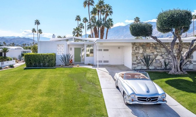 Canyon View Estates House | Mid-Mod Desert Escape, Iconic Canyon View Estates! Pet! 🌟Modernism Wk ‘25 🌟