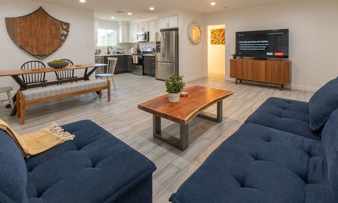 Woodlawn Park House | Midtown At Quince minutes from downtown Phoenix