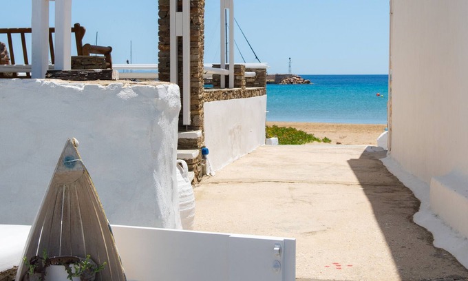 Platis Gialos Condo | Miles Away Sifnos - Beachfront House