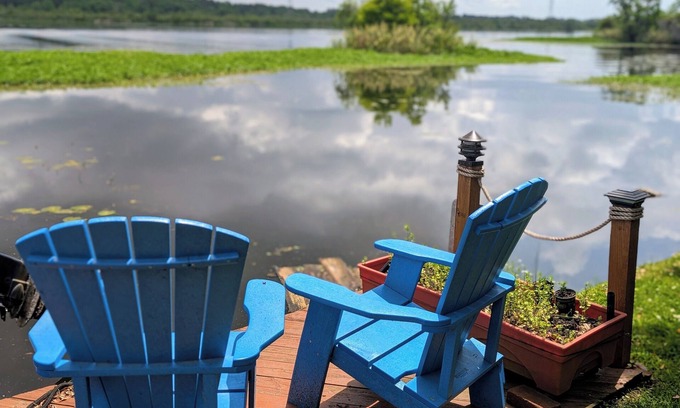 Hanahan House | Million Dollar View, Close to Everything, Waterfront with kayaks