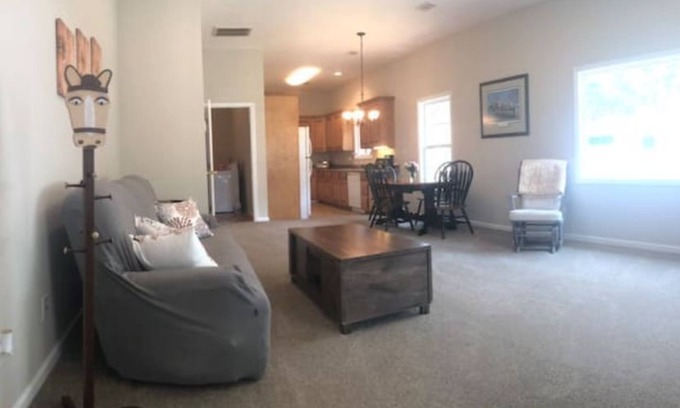 Aiken Cottage | Mimosa Cottage Farm- 2br cottage & stalls. Mastersn