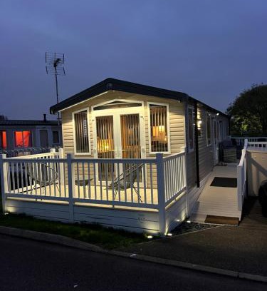 Clacton-on-Sea Resort | Mimosa lodge