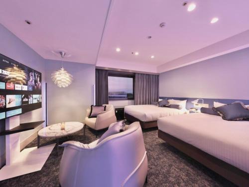 Suita Hotel | Minamisenri Crystal Hotel - Vacation STAY 74035v