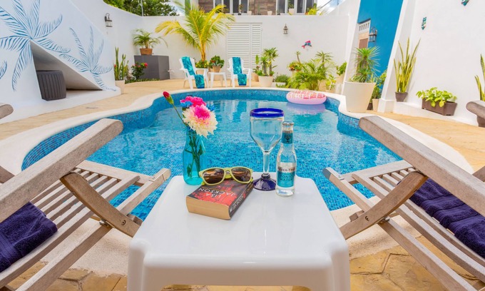 Colonia Centro Villa | Mini-Resort Luxury: Walk Everywhere, Coffee Bar, Ultra WiFi