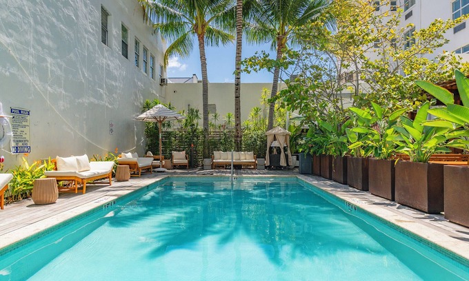 West Avenue Hotel | Mins from Lik Miami Art Gallery | nr South Pointe Park