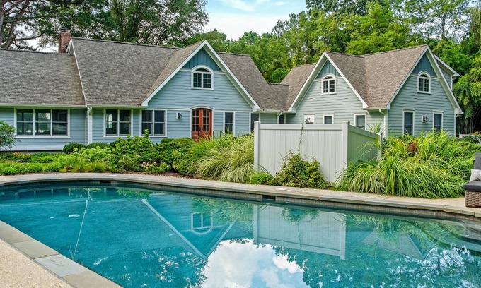 Unionville House | Minutes from Downtown Easton and St. Michaels | Pool
