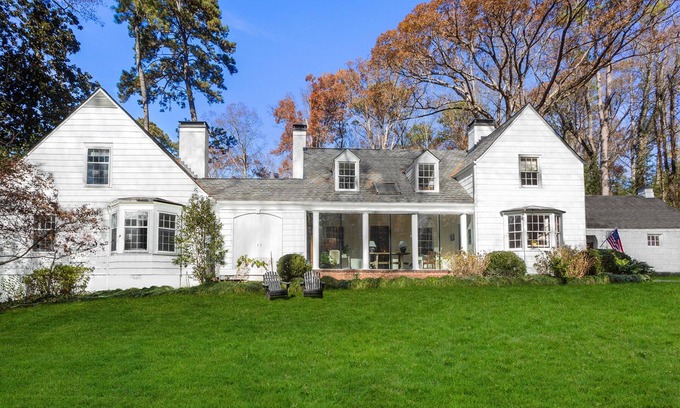 Buckhead House | Minutes from MBS & Truist - Pet Friendly Home in Exclusive Neighborhood