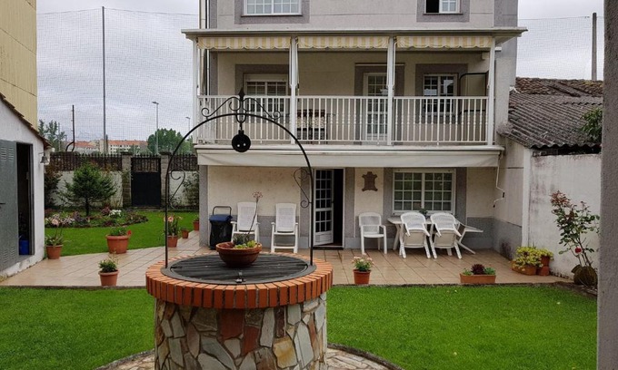 Monforte de Lemos House | Mirador del castillo