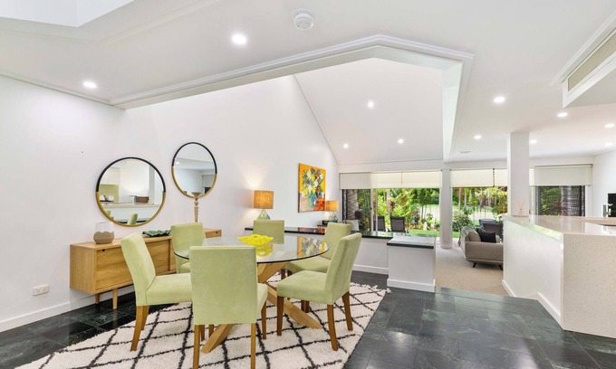 Port Douglas Villa | Mirage Resort Villa 171 with access to Sheraton Facilities