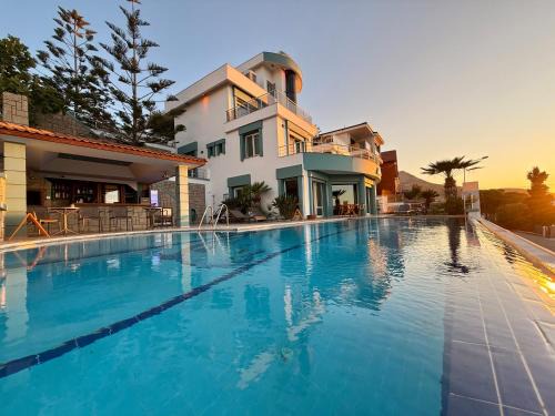 Karaburun Hotel | Miromara Hotel Karaburun