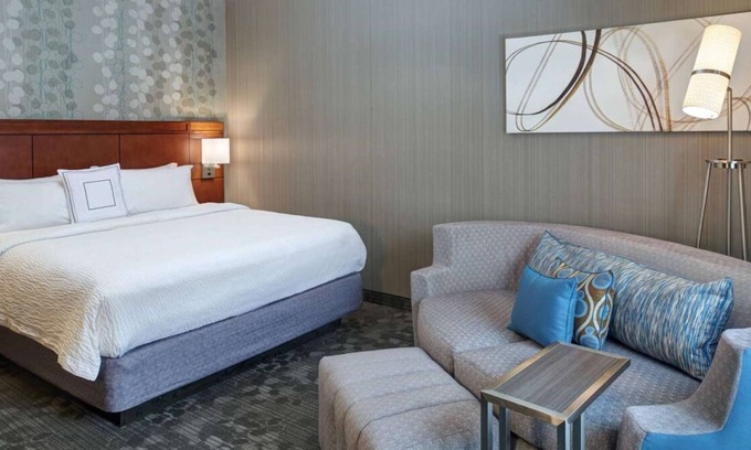 Brookfield House | Mitchell Park Conservatory - The Domes Tour! Pets Allowed, Indoor Swimming Pool