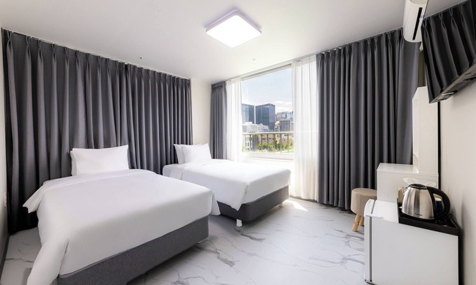 Ikseon-dong Hanok Village Hotel | MJ HOTEL JONGNO