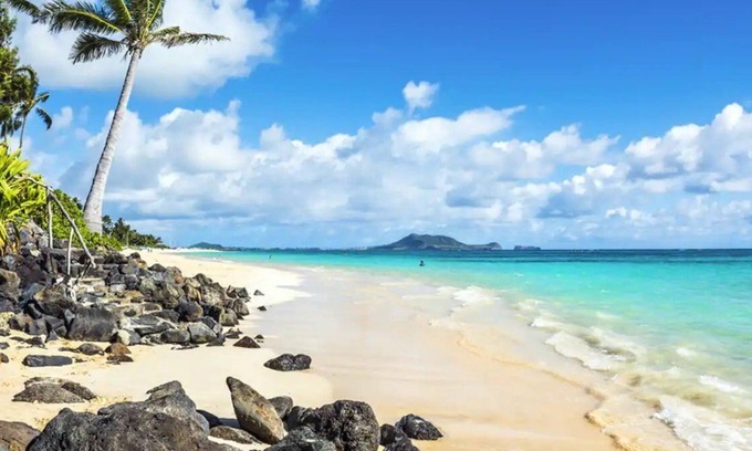 Kaneohe House | Moana Hale - Pool, Close to beach