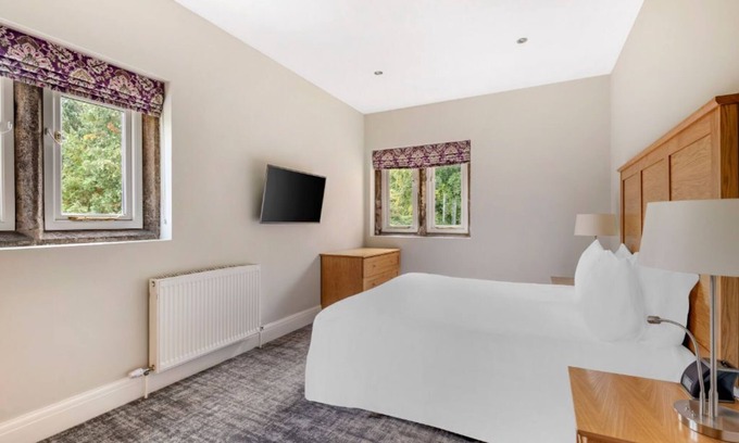 Thurnham Condo | Modern 1-Bed Apartment | Near Lancaster | Sleeps 4