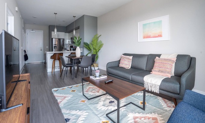 Airport Area Apartment | Modern 1BR in Irvine, Parking + Pet-Friendly