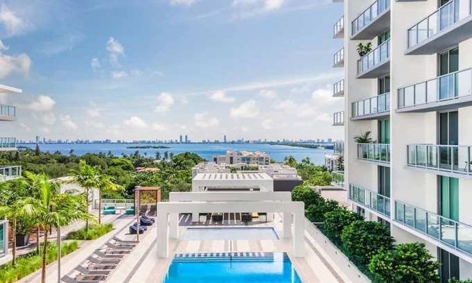 Northeast Miami Apartment | Modern 2 BR w/pool/parking in MIA DESIGN DISTRICT