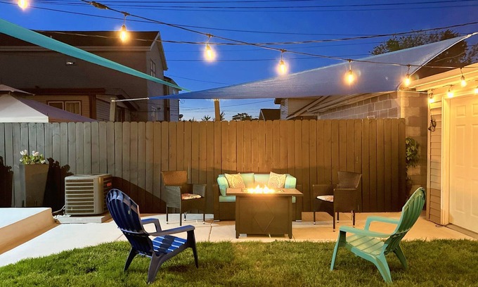 Irving Park Apartment | Modern 2 King BR Apt, Relax in Style!