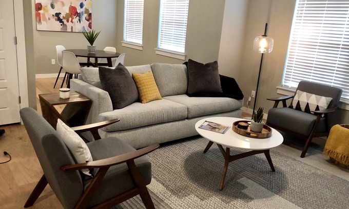 Fayetteville House | Modern 2B/2.5Bath w/Garage - Close to UofA and Centennial Park